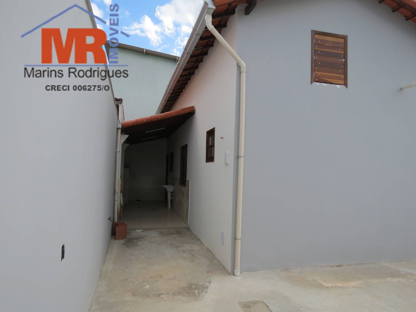 Casa à venda com 3 quartos, 200m² - Foto 8