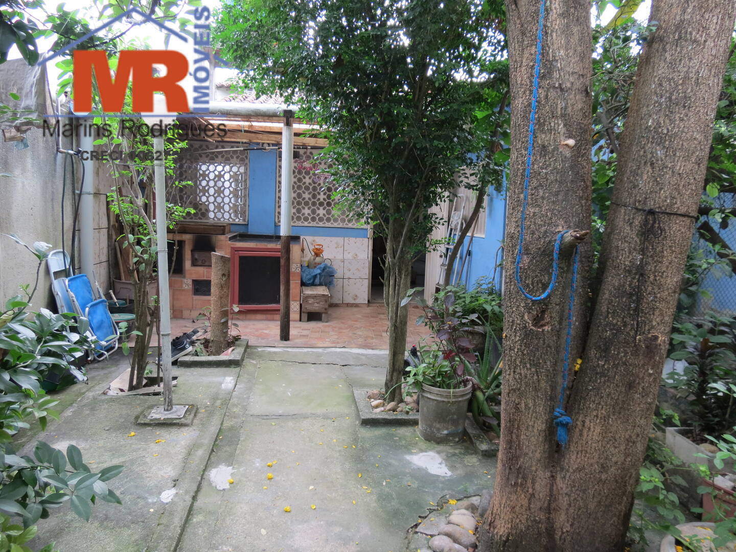 Casa à venda com 2 quartos, 180m² - Foto 3