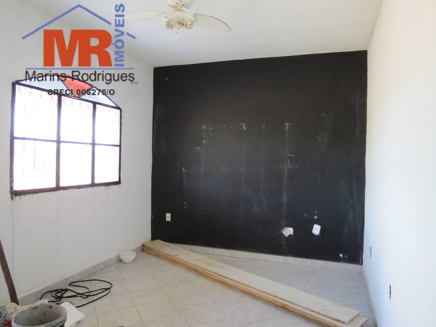 Casa à venda com 2 quartos, 360m² - Foto 5