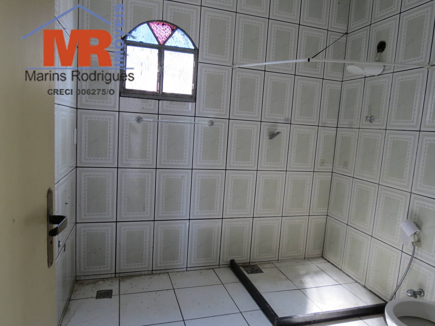 Casa à venda com 2 quartos, 360m² - Foto 8