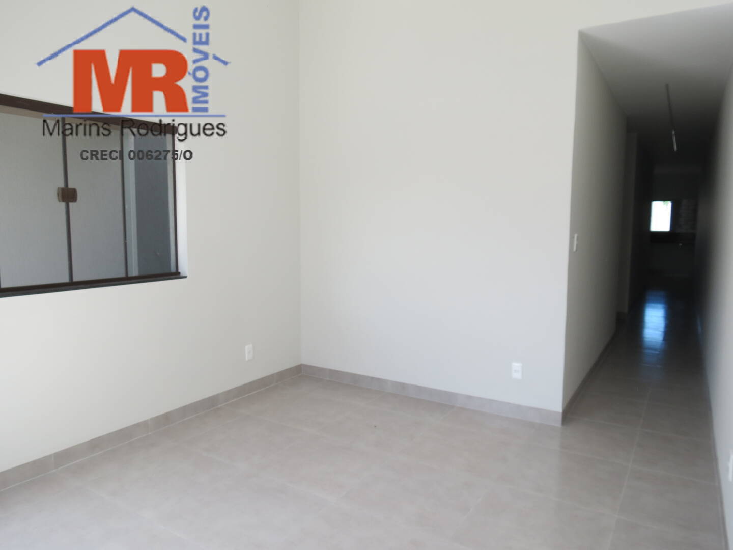 Casa à venda com 2 quartos, 180m² - Foto 9