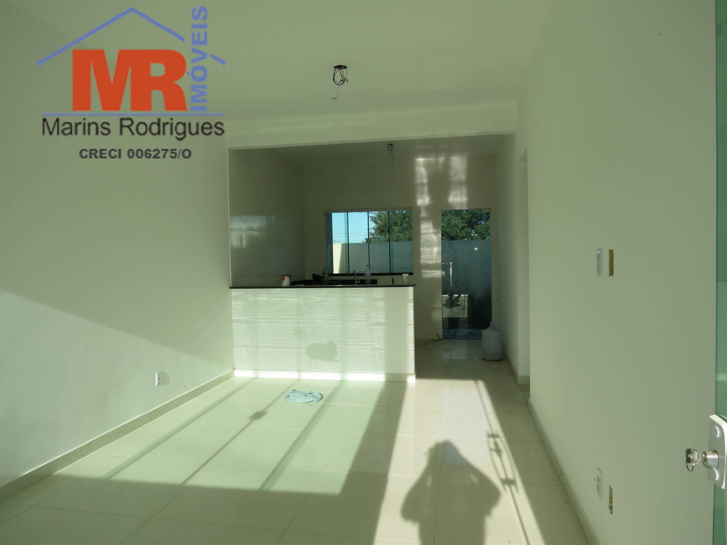 Casa à venda com 2 quartos, 180m² - Foto 3
