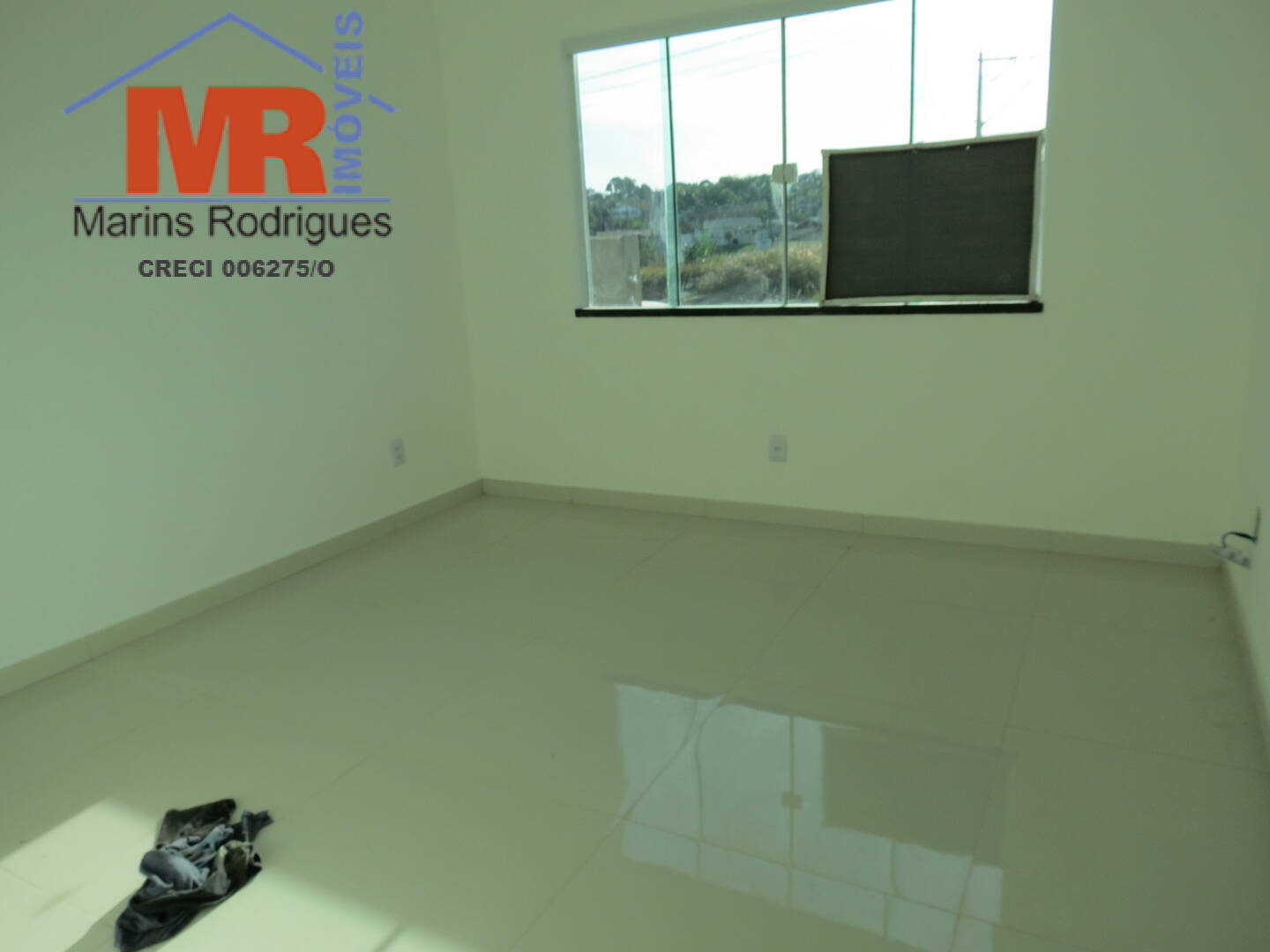 Casa à venda com 2 quartos, 180m² - Foto 6